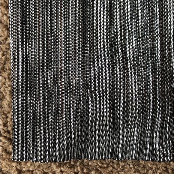 Express Grecian One Shoulder Medium Silver - Picture 3 of 3